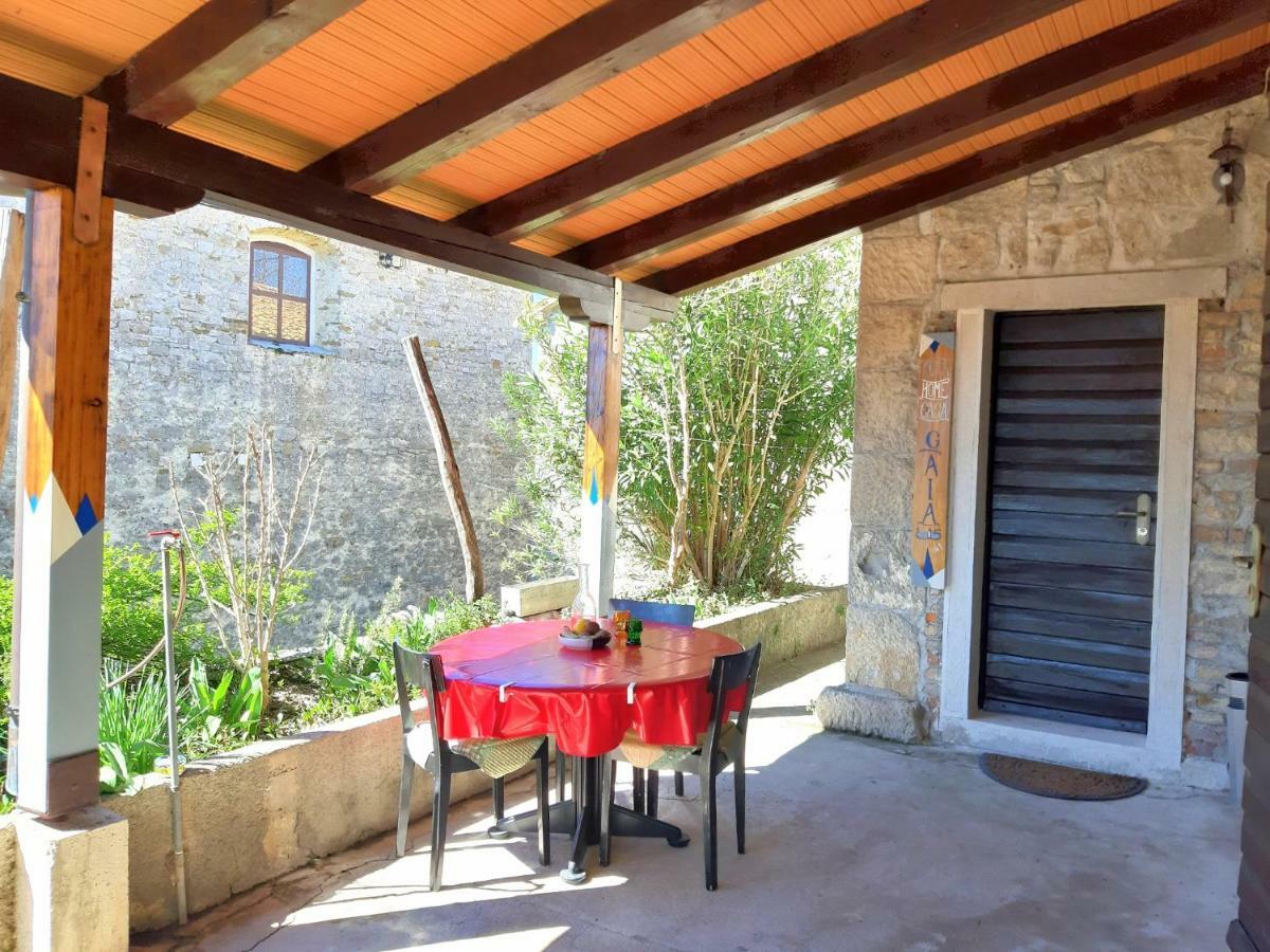 Casa Gaia Hum Exterior foto